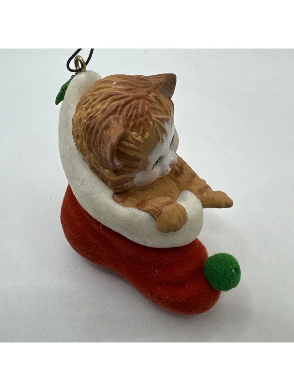 1989 Hallmark Keepsake Stocking Kitten Christmas Ornament Flocked In Box